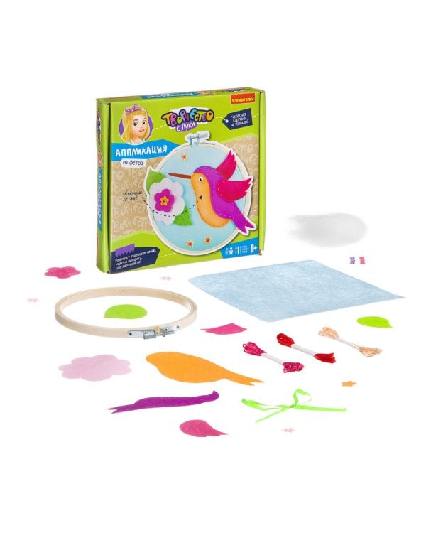 Аппликация из фетра на пяльцах. Птичка- невеличка