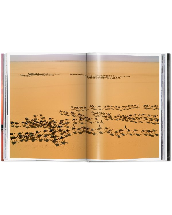 Дополнительное изображение книги «National Geographic. Around the World in 125 Years a Africa»