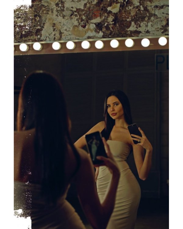 Сегодня я проснулась другой. Книга-тренер о том, как изменить свою жизнь и тело