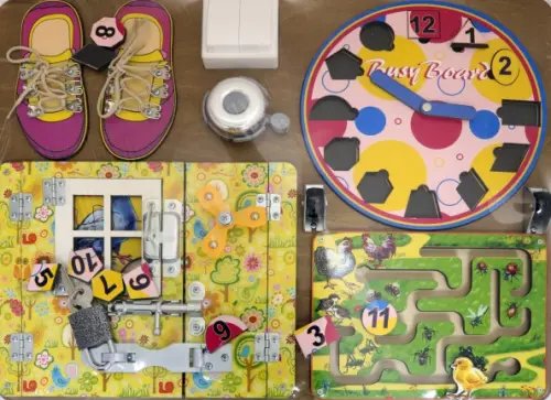 Развивающая доска №2. Бизиборд Развивающая доска №2. Бизиборд