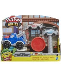 Набор для лепки Play-Doh. Эвакуатор