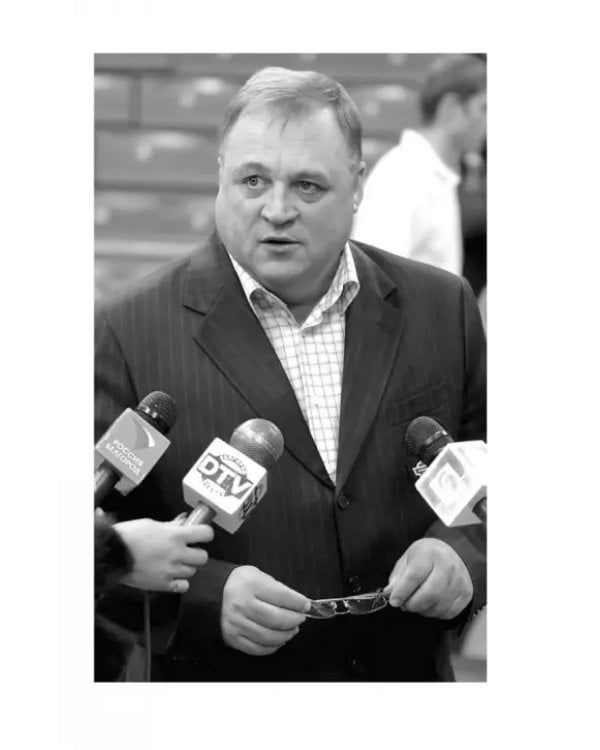 Режиссёр волейбольного театра