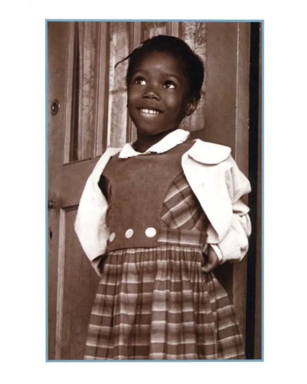 Дополнительное изображение книги «Ruby Bridges Goes to School. My True Story. Level 2»
