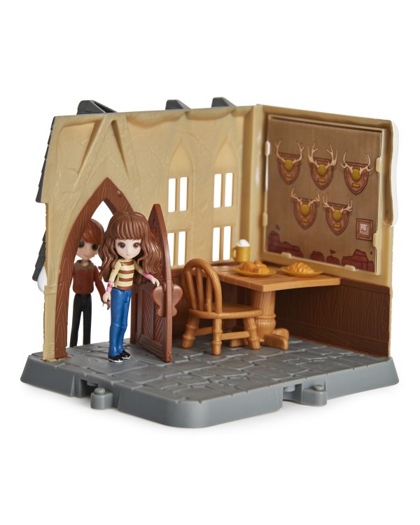 HARRY POTTER Игровой Набор Three Broomsticks - Рон и Гермиона