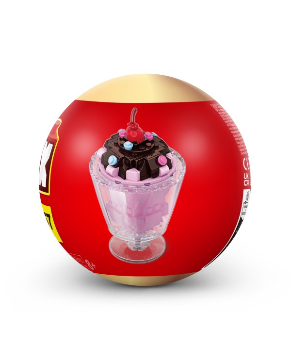 MAX SNACK Bricks Конструктор в капсуле