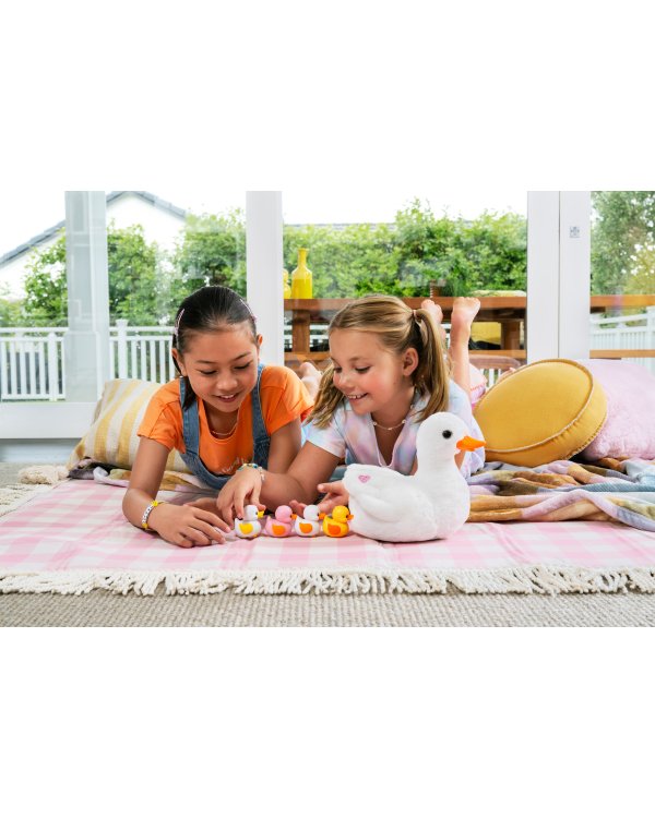 PETS ALIVE игровой набор Mama&Baby Surprise Ducks