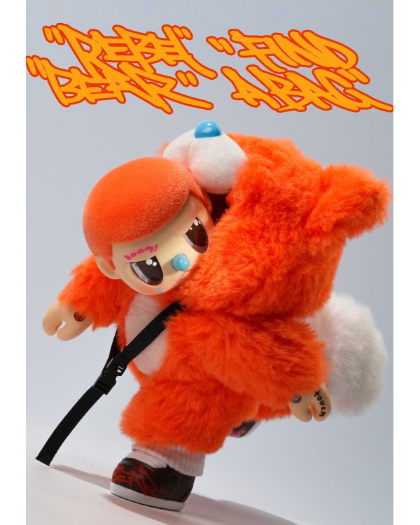 REBEL BEAR Мягкая коллекционная фигурка с сумочкой, 18 см