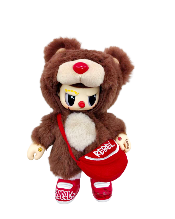 REBEL BEAR Мягкая коллекционная фигурка с сумочкой, 18 см