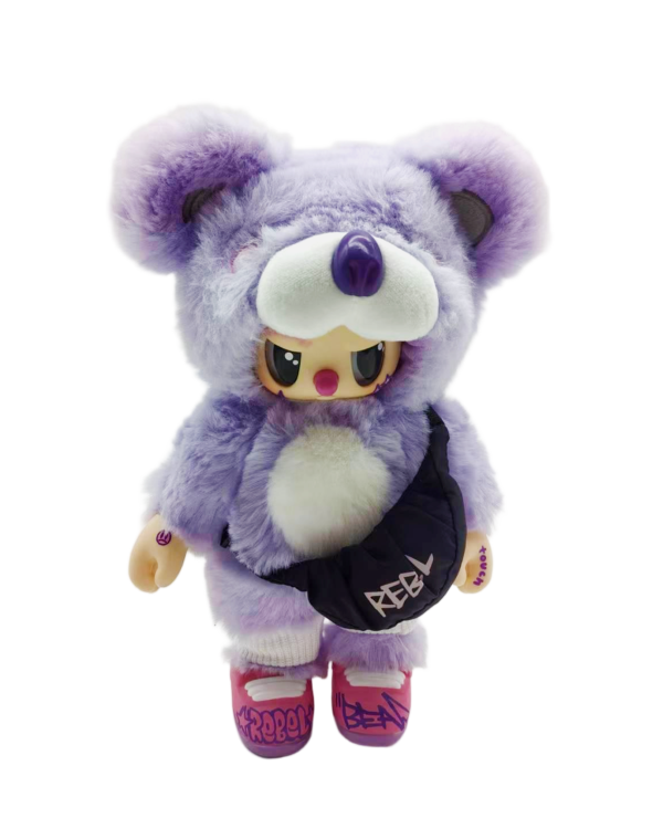 REBEL BEAR Мягкая коллекционная фигурка с сумочкой, 18 см