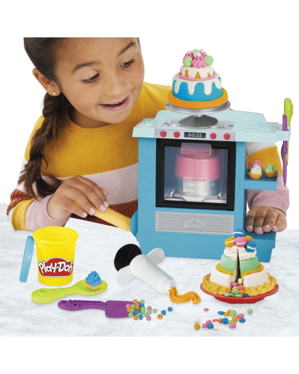 Дополнительное изображение книги «PLAY-DOH Игровой набор Печем торт»