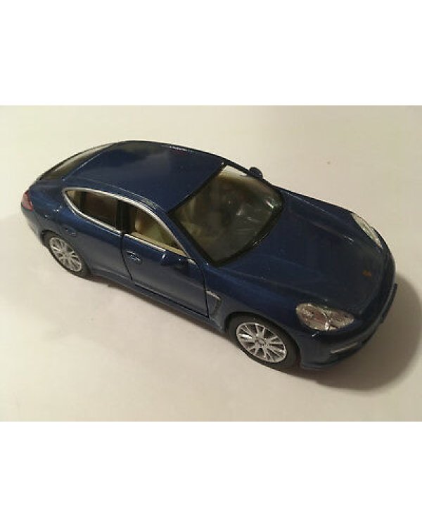 KINSMART Металлическая моделька Porsche Panamera S, маштаб 1:38